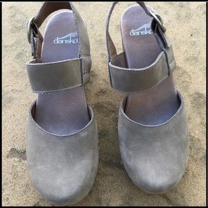 Dansko ‘Dotty’ Milled Nubuck Sandal 38/7.5-8